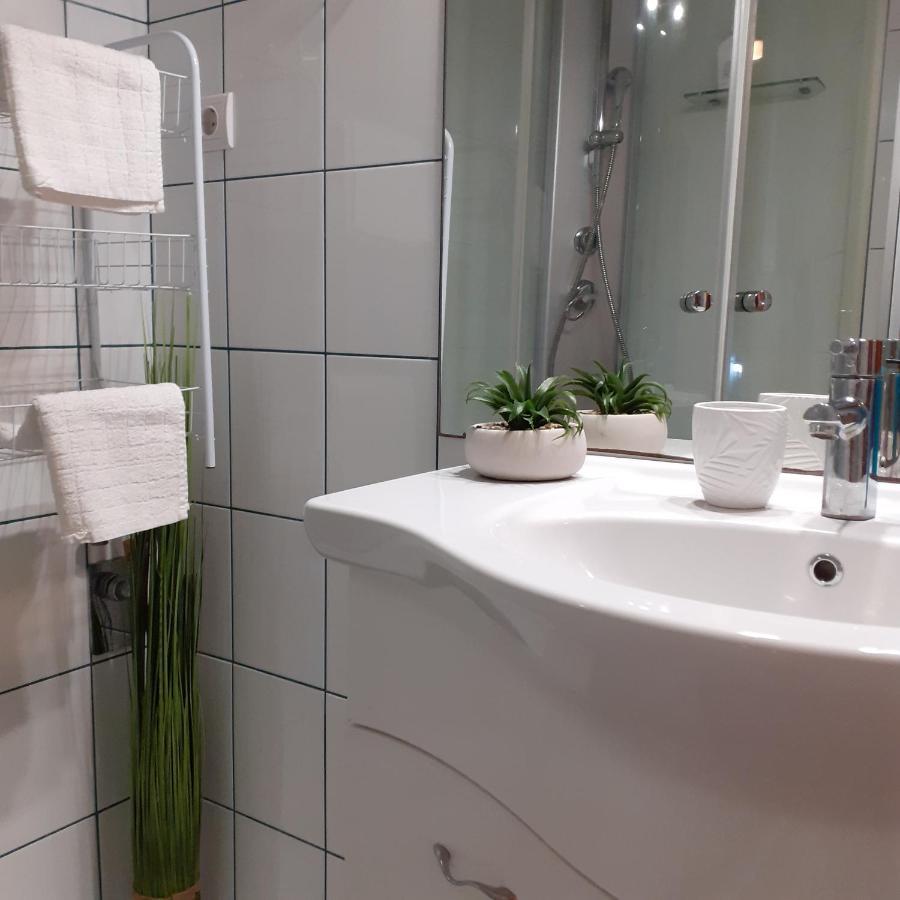 Lux Apartman Villa Хайдусобосло Экстерьер фото